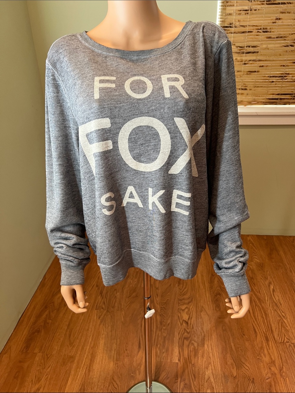 Wildfox FOR FOX SAKE Gray Graphic Long Sleeve Women’s Top Size L